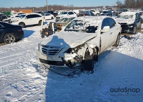 2011 Hyundai Genesis 4.6 from USA, damaged, VIN KMHGC4DF9BU113836